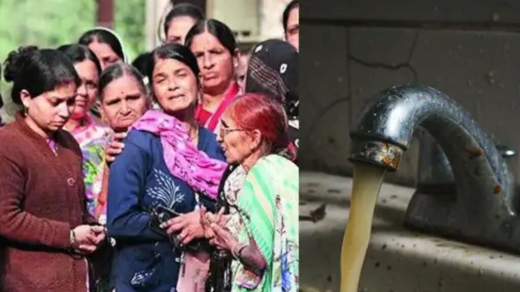 Residents of Bagirathpura in Indore checking foul-smelling water coming from household taps